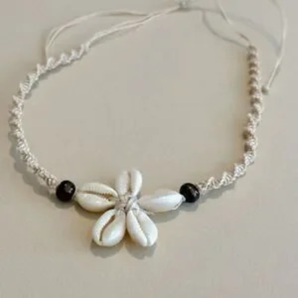 Shell necklace N1339